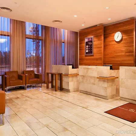 Hotel Hilton Dublin Airport 4*