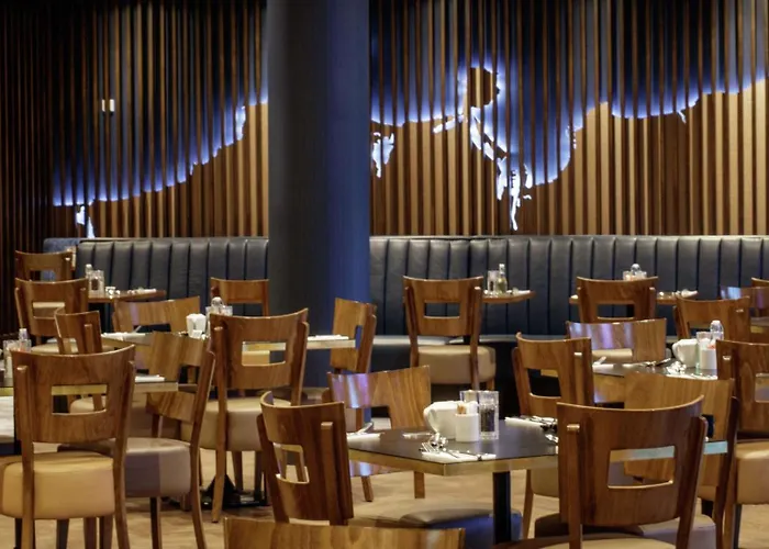 Hilton Dublin Airport Szálloda Cloghran