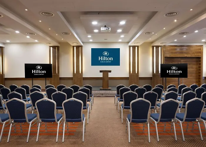 Hilton Dublin Airport Szálloda Cloghran