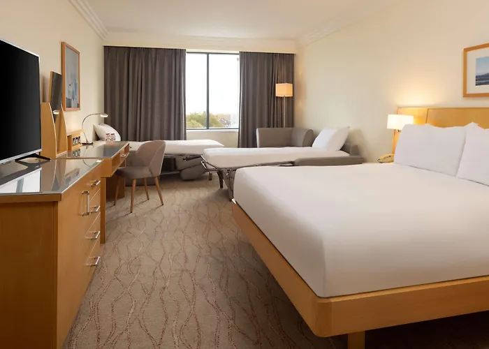 Hilton Dublin Airport 4*